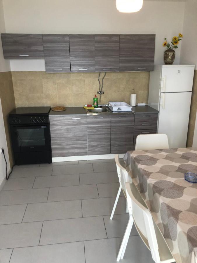 Apartments Vlatko Drače Eksteriør bilde