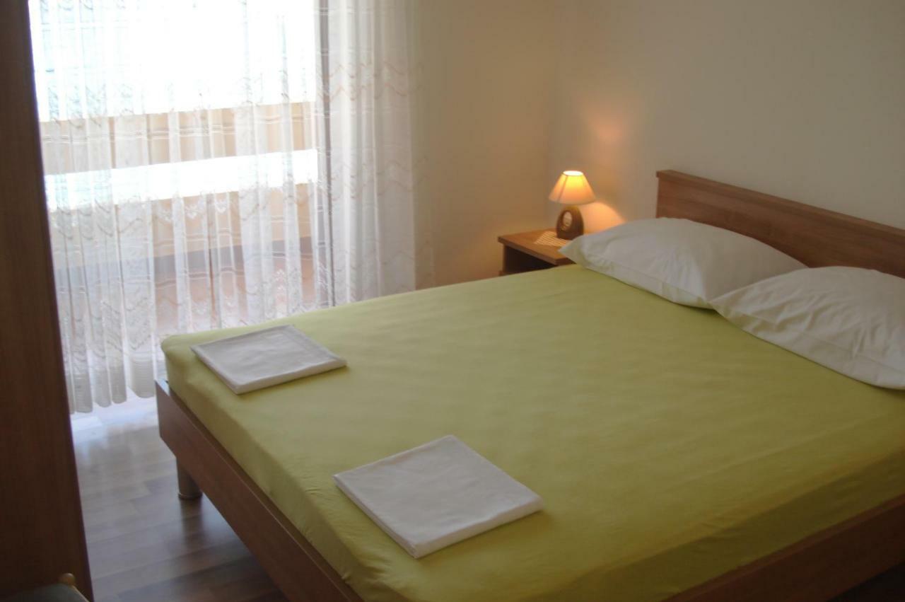 Apartments Vlatko Drače Eksteriør bilde