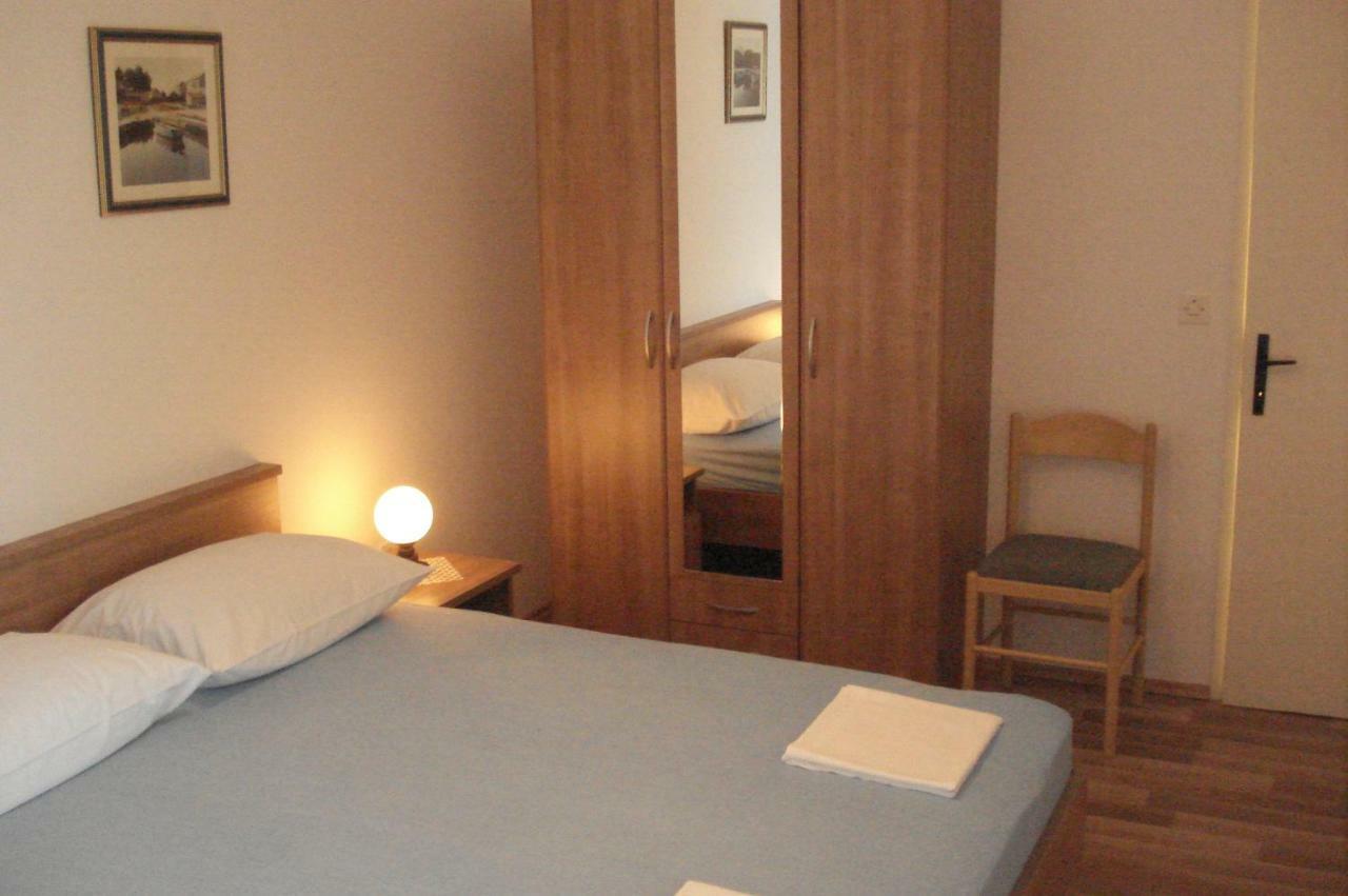 Apartments Vlatko Drače Eksteriør bilde